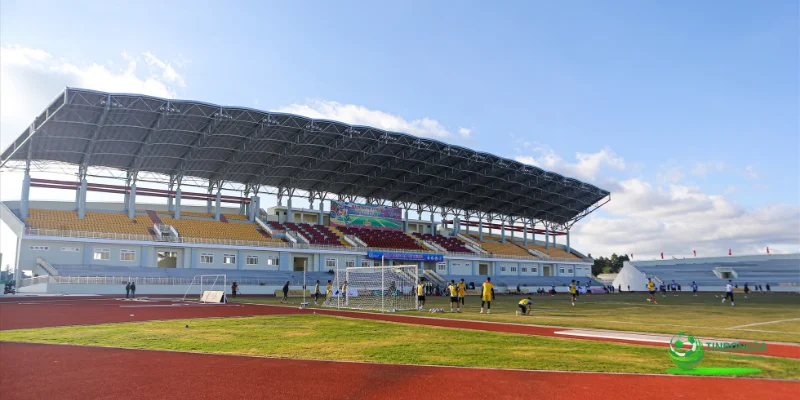 sân vận động đà lạt