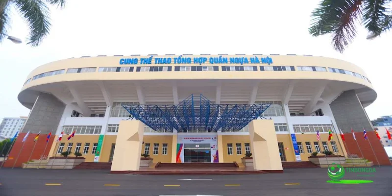 sân vận động quần ngựa