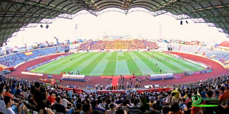 sân vận động thiên trường